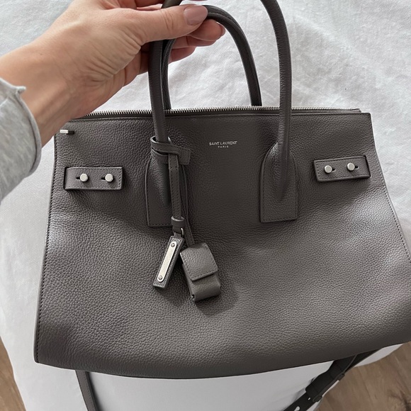 SAINT LAURENT | Sac du jour - Picture 8 of 14